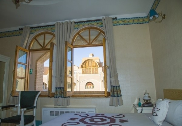 هتل داد
