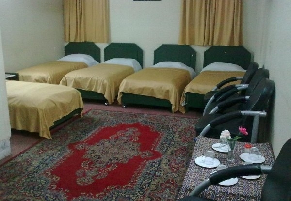 هتل ثلاثی