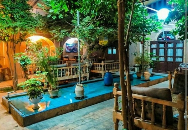 هتل سنتی سروش